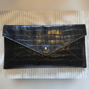 Elegant Black Crocodile-Embossed Clutch